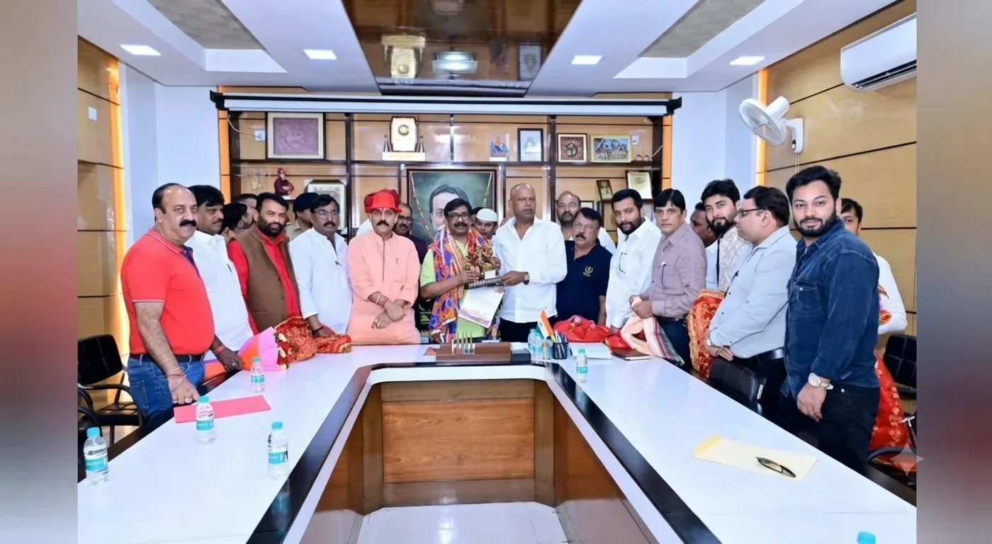 रांची में दुर्गा पूजा की तैयारियों को लेकर CM हेमंत सोरेन की बैठक, सुरक्षा से लेकर नशा मुक्ति तक पर जोर